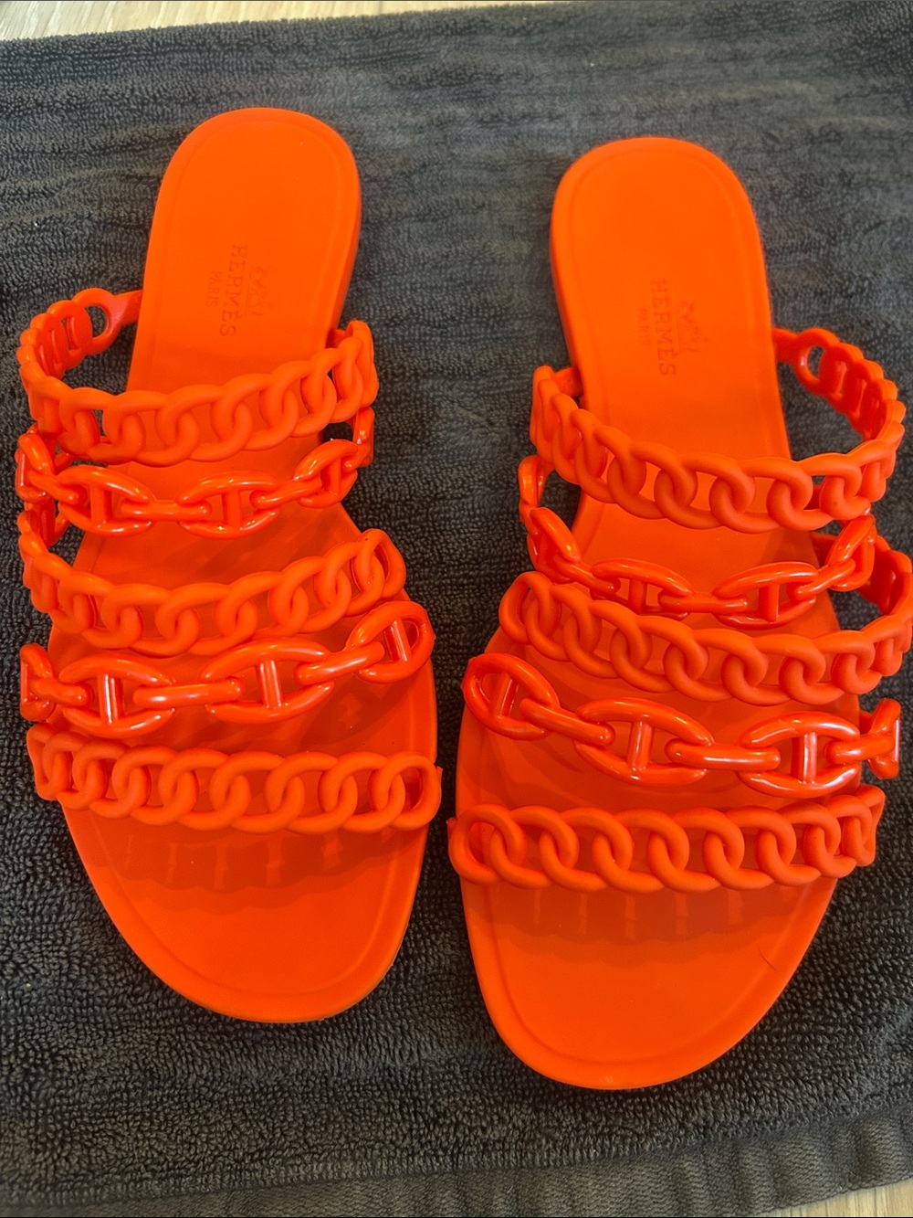 Hermes Ravage Sandal 37